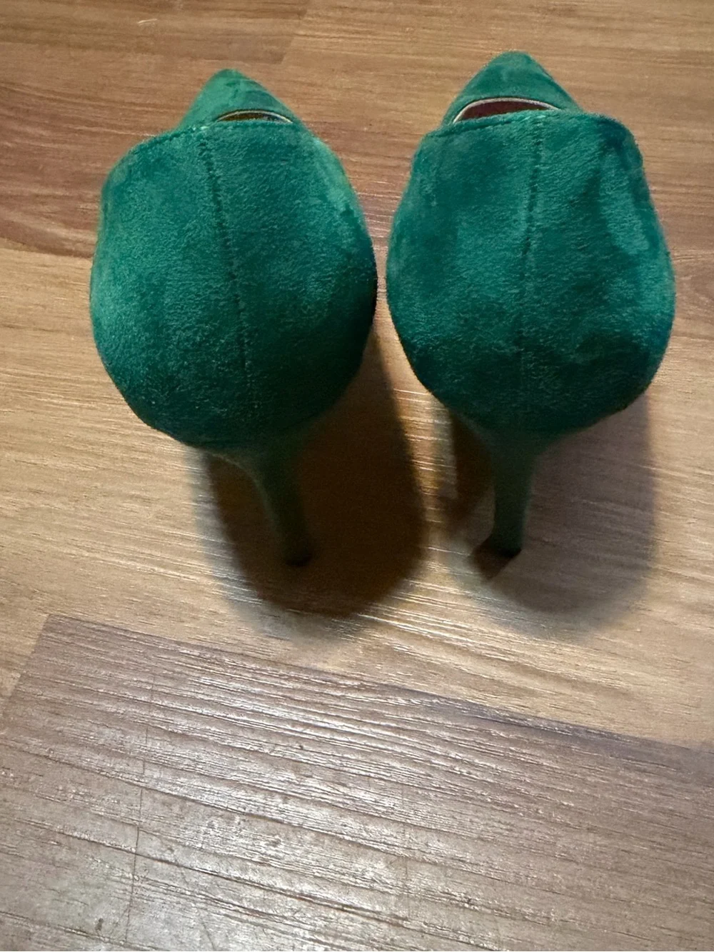 Joy In Love Green Pointed Suede Pumps